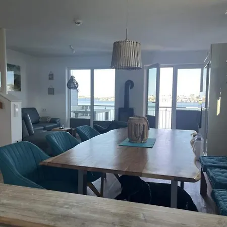 Marina Villa